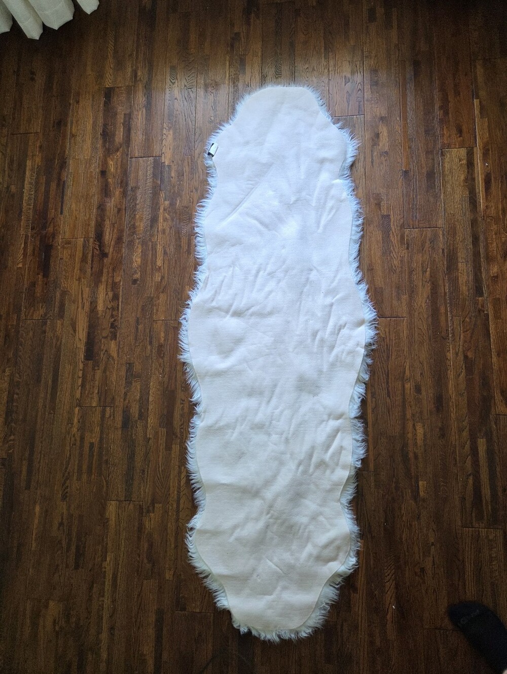 Faux Fur Rug - Picture 3 of 5